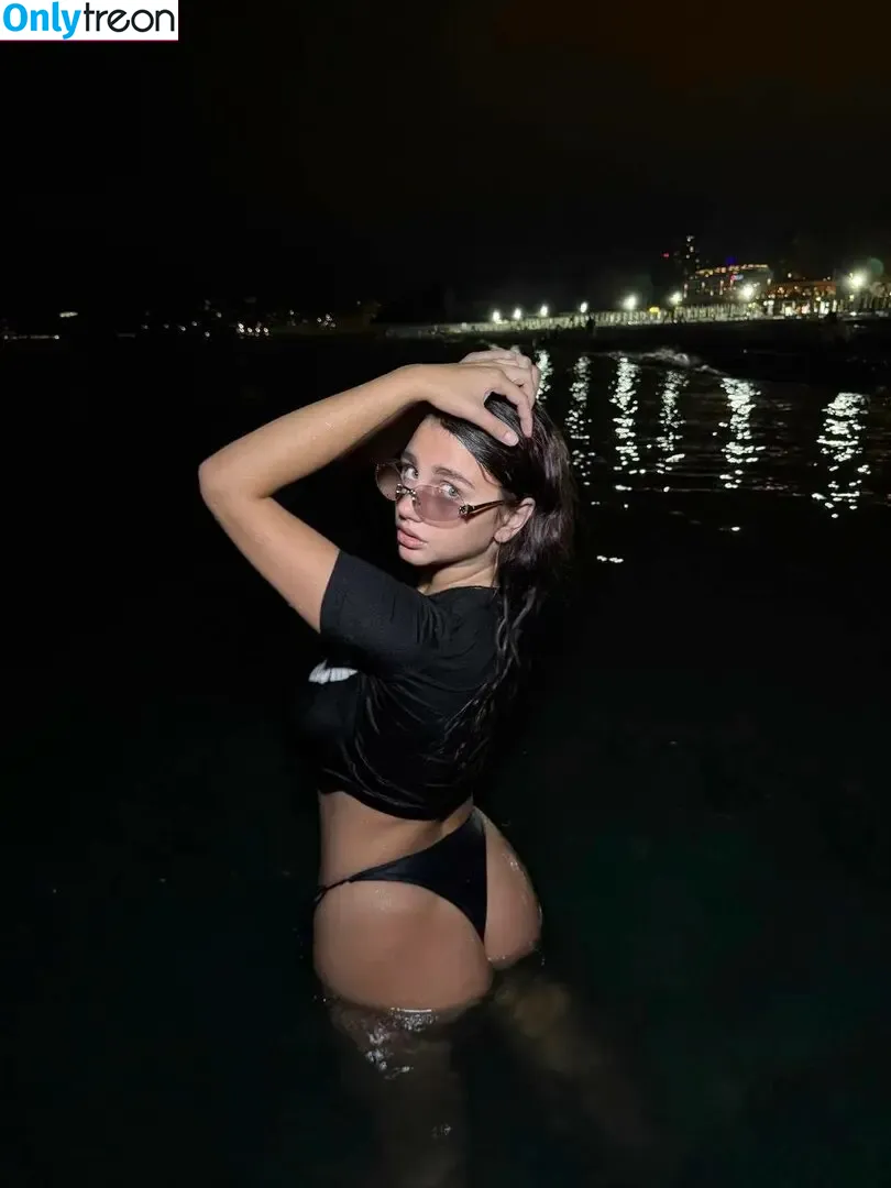 Soska_117 nude photo #0029 (Milk Meme Girl / cybersoska / karina_kostina_27)