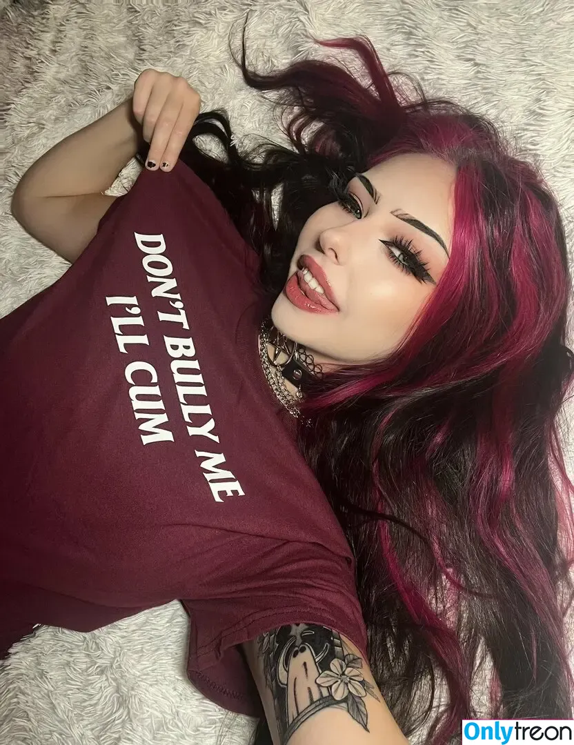 soulxd nude photo #0001 (VioletzTV / soulbewitch / zzvioletzz)