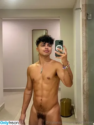 soyunplatano / hesdac nude photo #0047