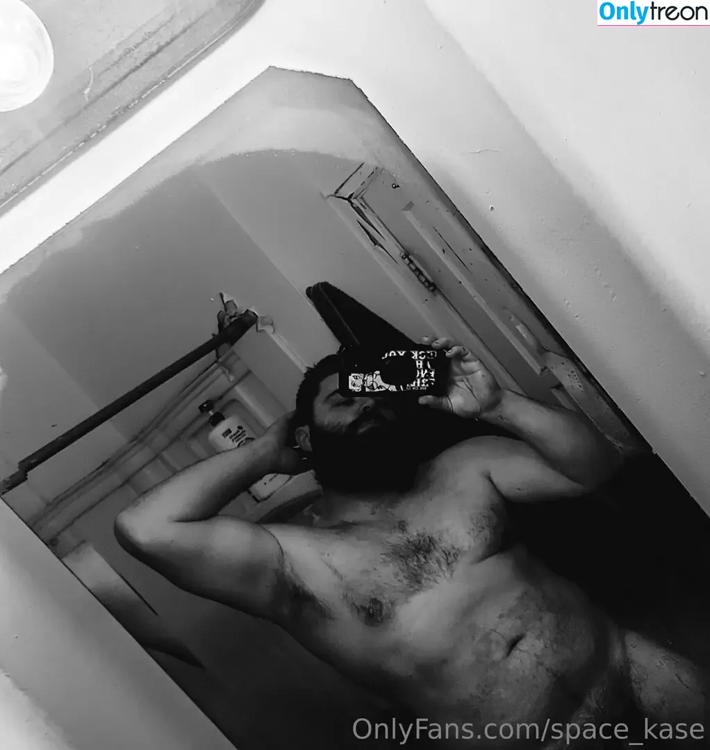 space_kase nude photo #0002 (therealspacekase)