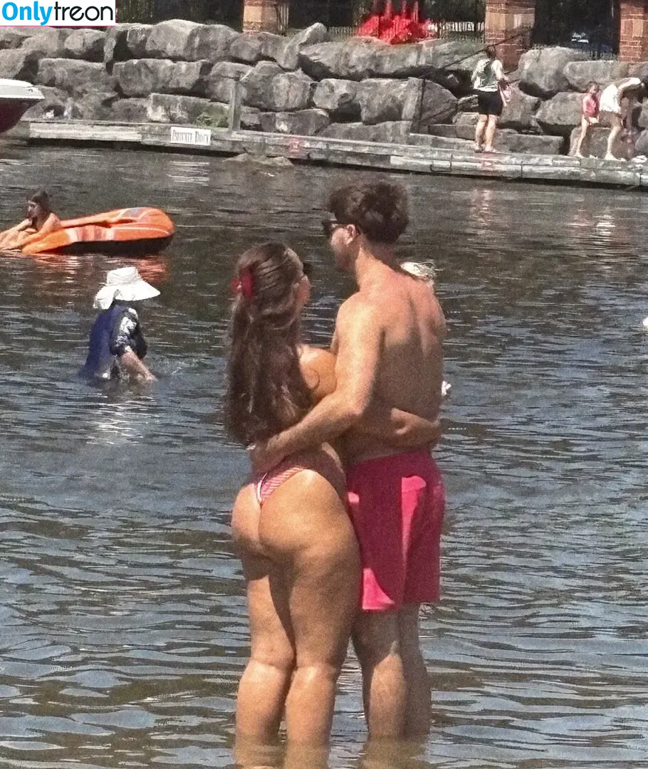 Spencer Barbosa nude photo #1001 (spencer.barbosa)