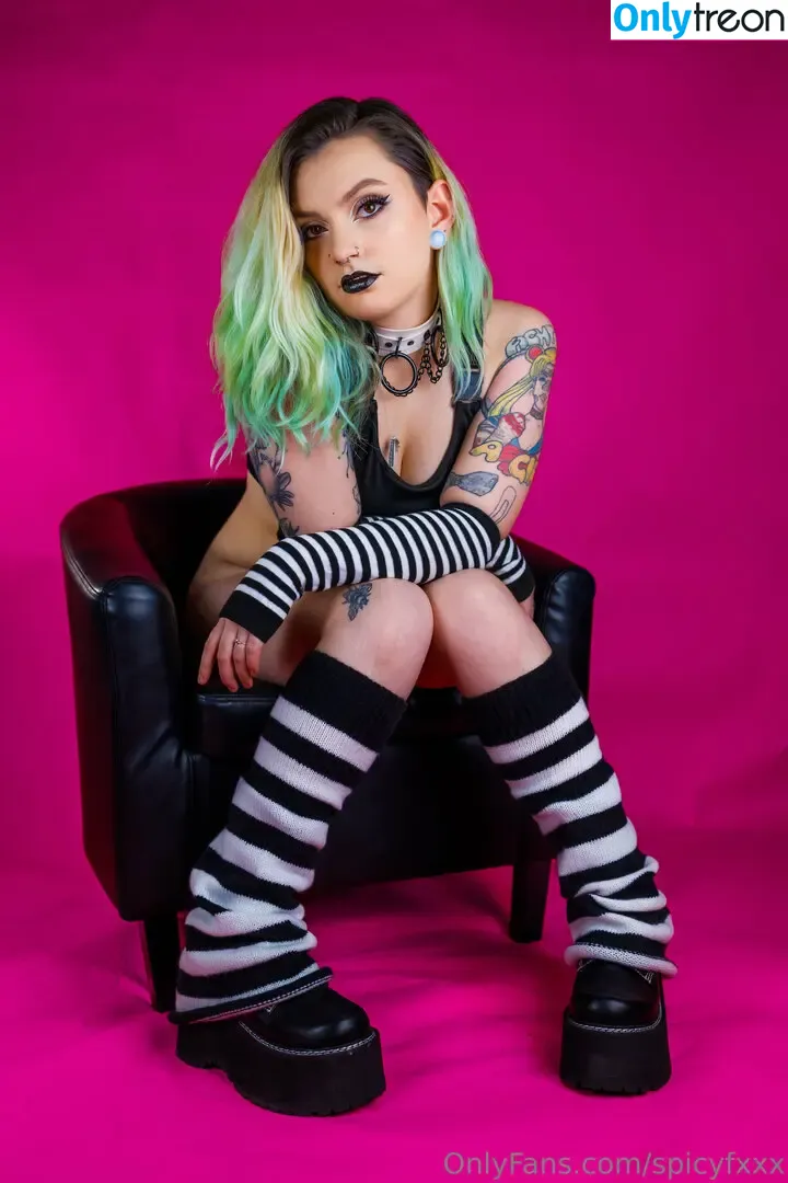spicyfxxx nude photo #0066 (spicyfxartist)