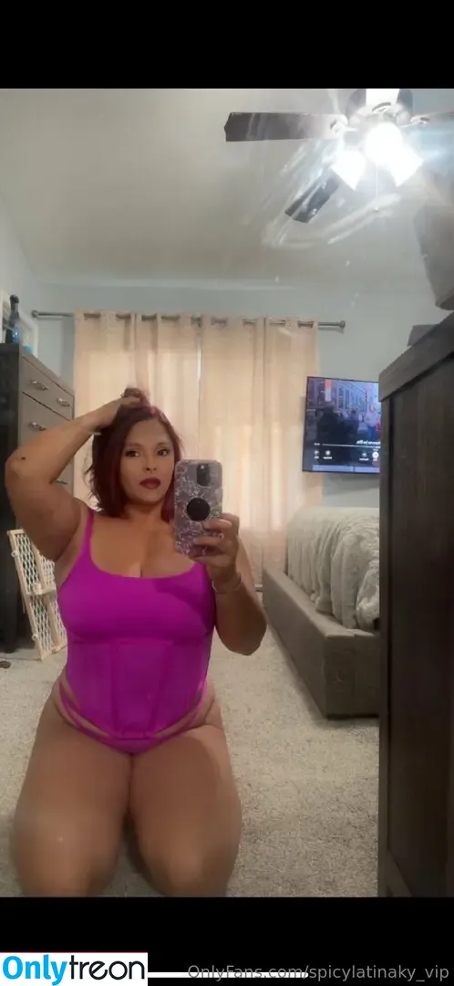 spicylatinaky_vip nude photo #0026 (spicylatinaky)