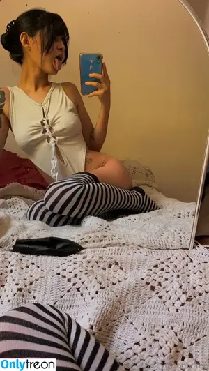  nude photo #0009