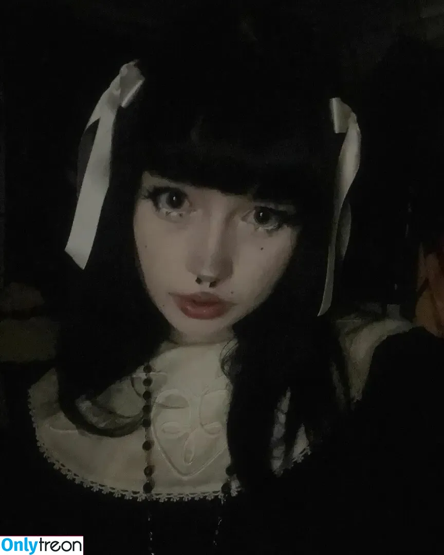 Spinechillx nude photo #0007 (livingdeadd0ll_)