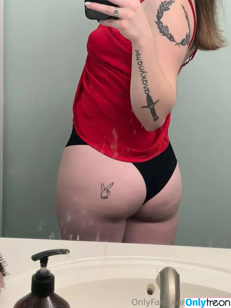 squuiidly nude photo #0007 (squuiidly)