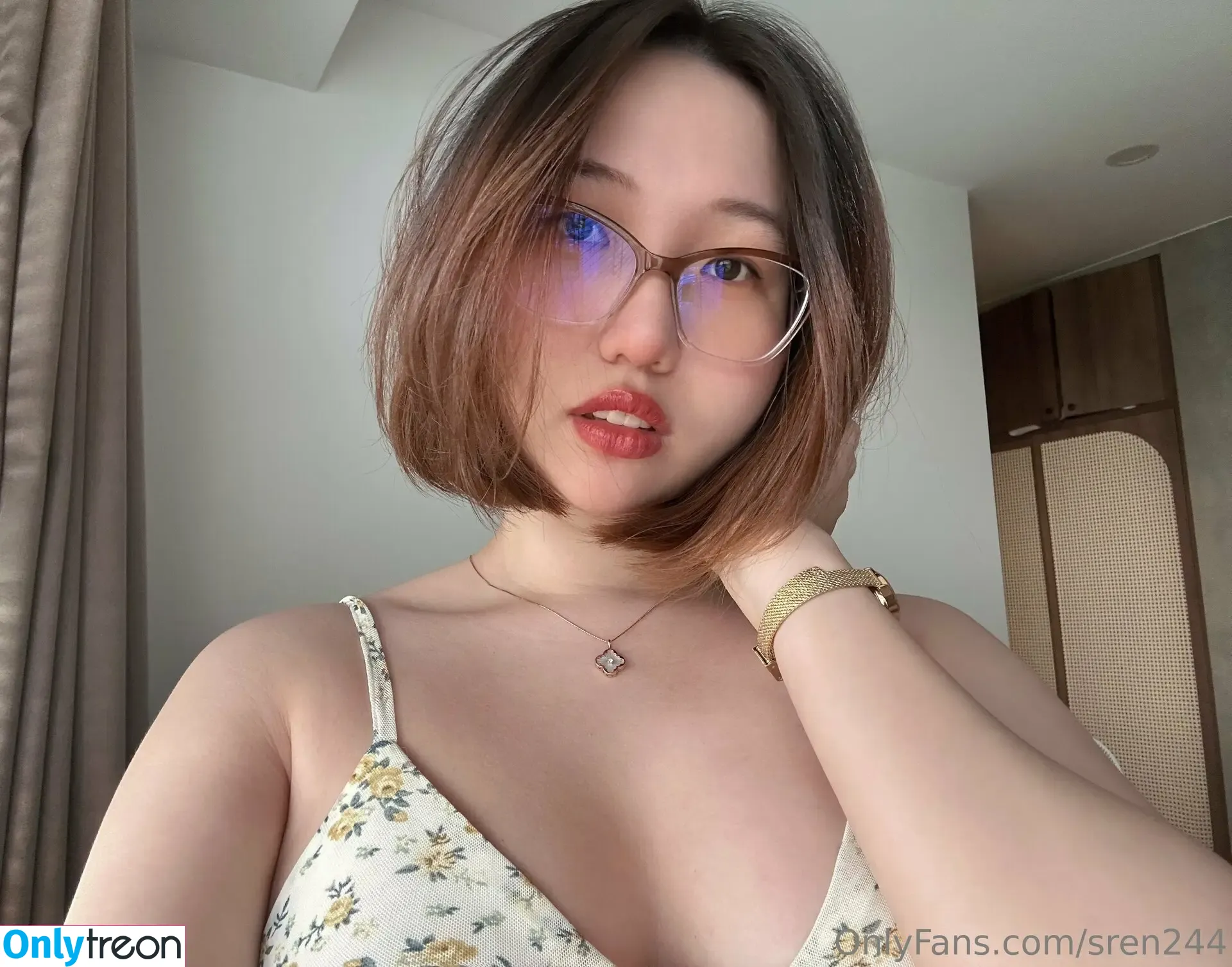 sren244 nude photo #0959 (ShiRen244 / sr_24n)
