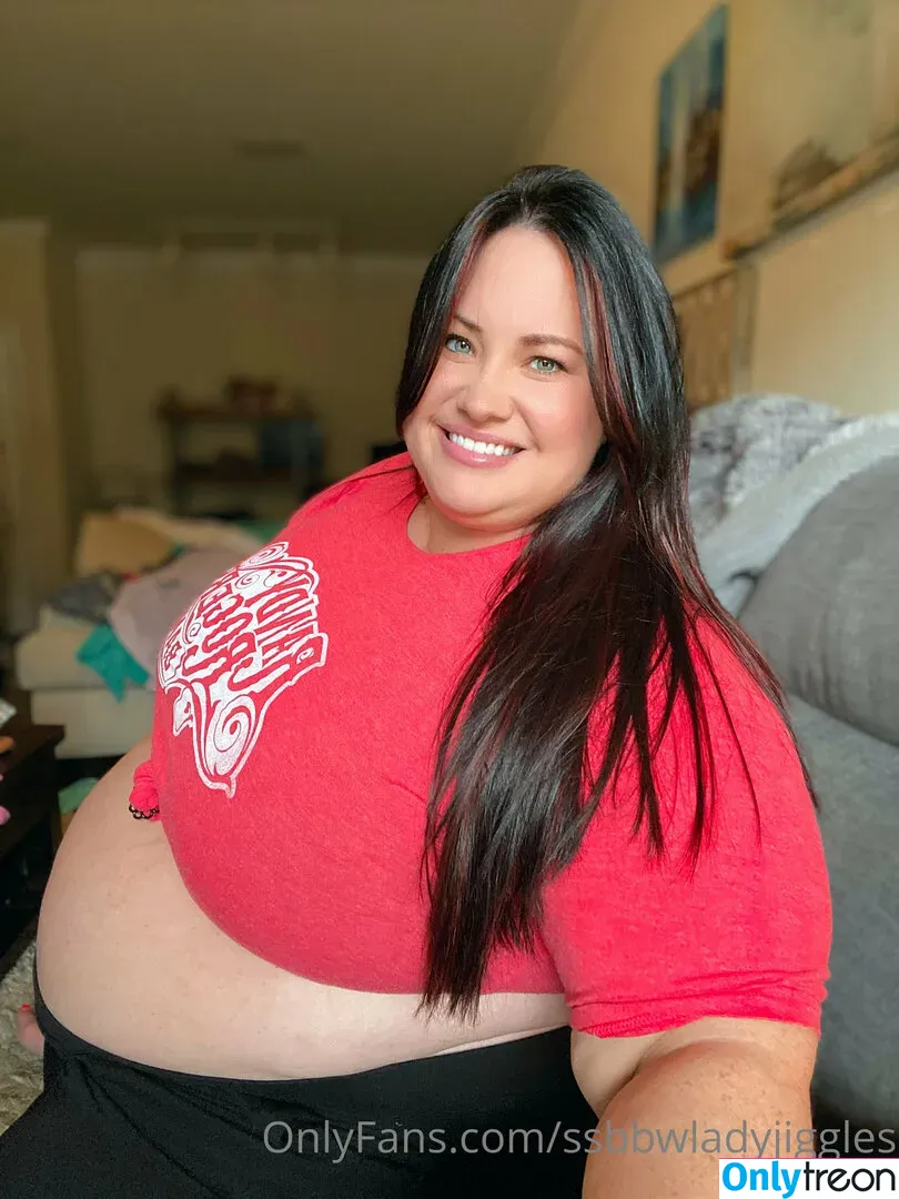 ssbbwladyjiggles nude photo #0278 (ssbbwladyjiggles)