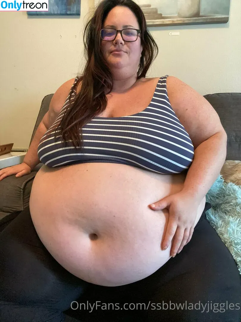 ssbbwladyjiggles nude photo #0287 (ssbbwladyjiggles)