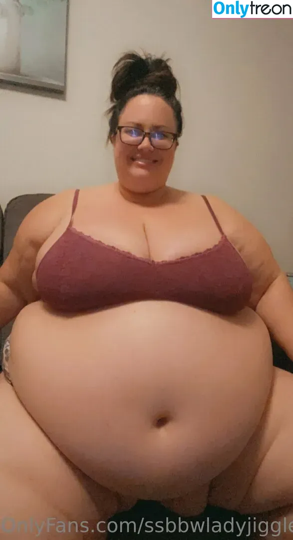 ssbbwladyjiggles nude photo #0337 (ssbbwladyjiggles)