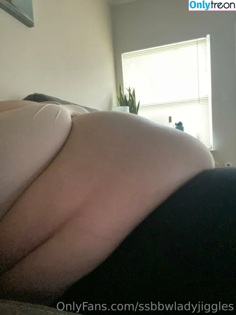 ssbbwladyjiggles nude photo #0343 (ssbbwladyjiggles)
