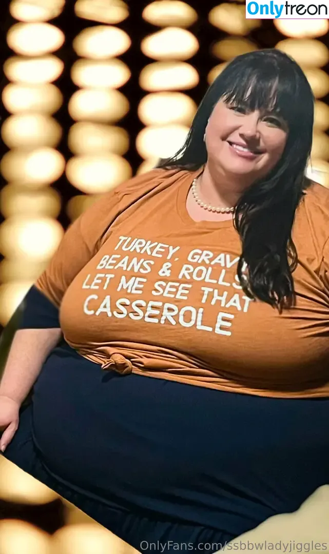 ssbbwladyjiggles nude photo #0475 (ssbbwladyjiggles)