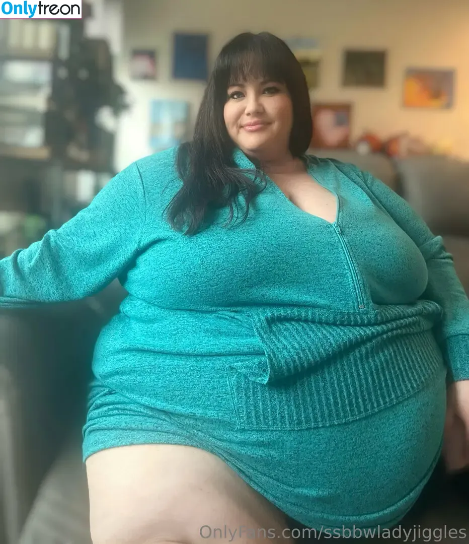 ssbbwladyjiggles nude photo #0480 (ssbbwladyjiggles)