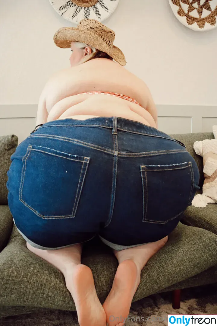 ssbbwroxxie nude photo #0224 (roxxieyo2)