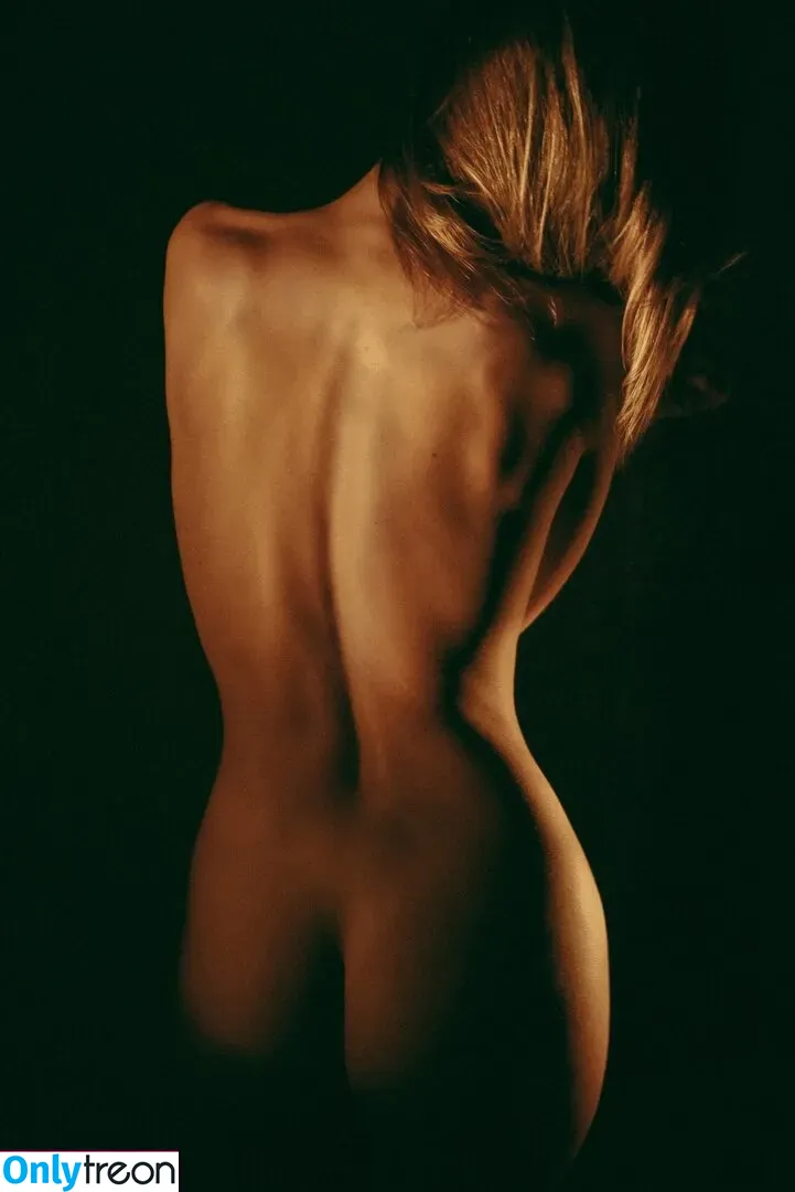 Ssonyashnyk nude photo #0017 (bodyaesthetics)