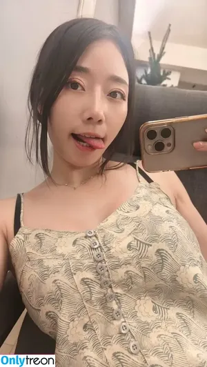 ssrpeach / ssrpeach_real nude photo #0105
