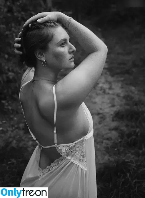 süsses.rot nude photo #0104 (suesses.rot)