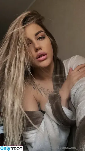  nude photo #0001