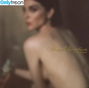 St Vincent / Annie Erin Clark / st_vincent nude photo #0189