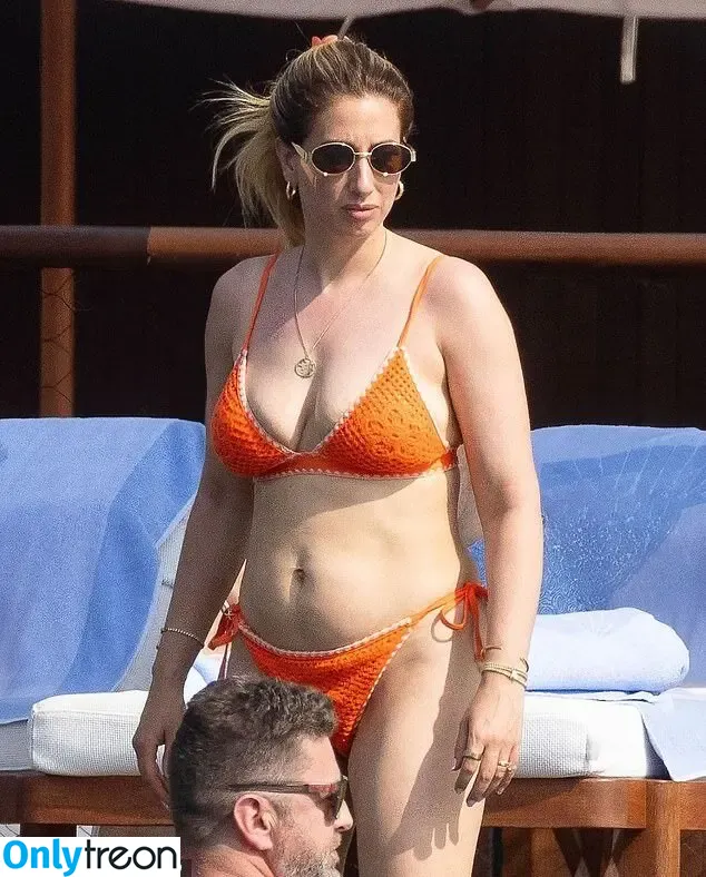 Stacey Solomon nude photo #0189 (staceysolomon)