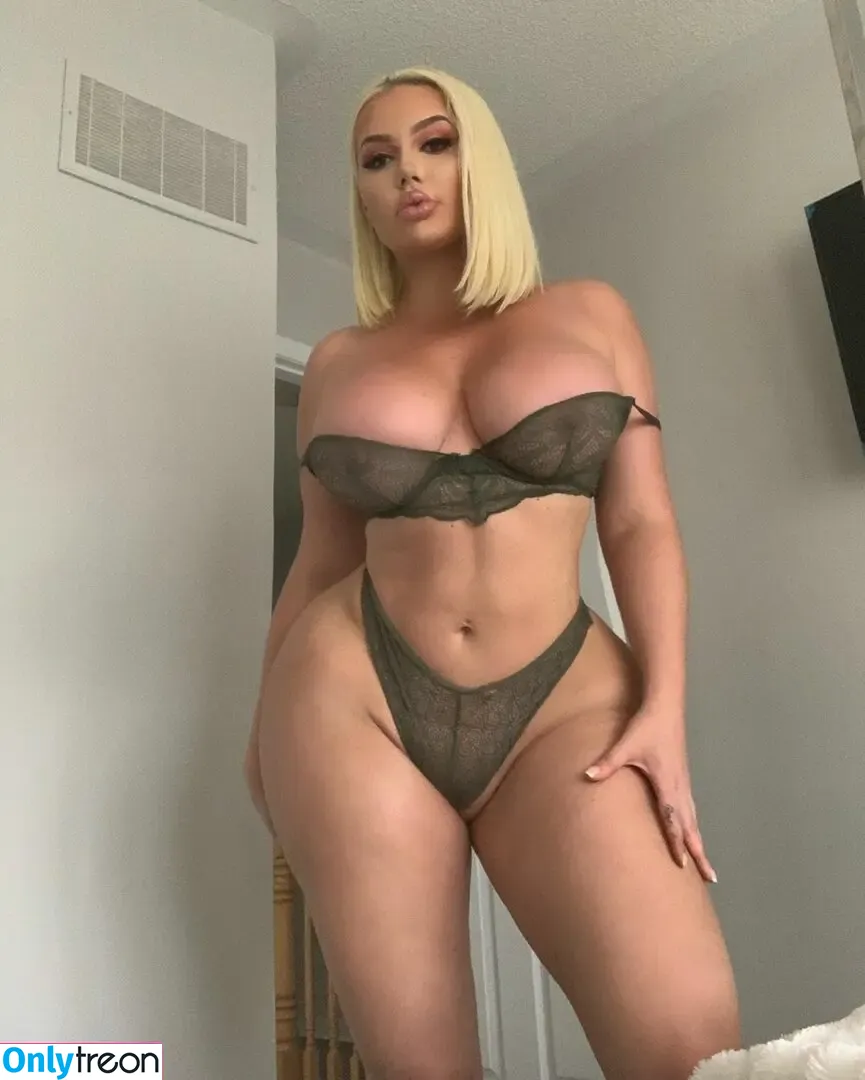 Staci Doll nude photo #0001 (stacidoll / thagodmotherr)