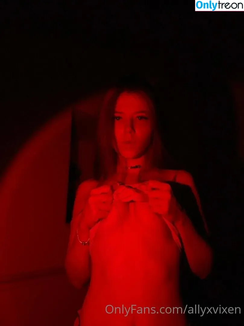 stacyxspicy nude photo #0034 (stacyxspacy)