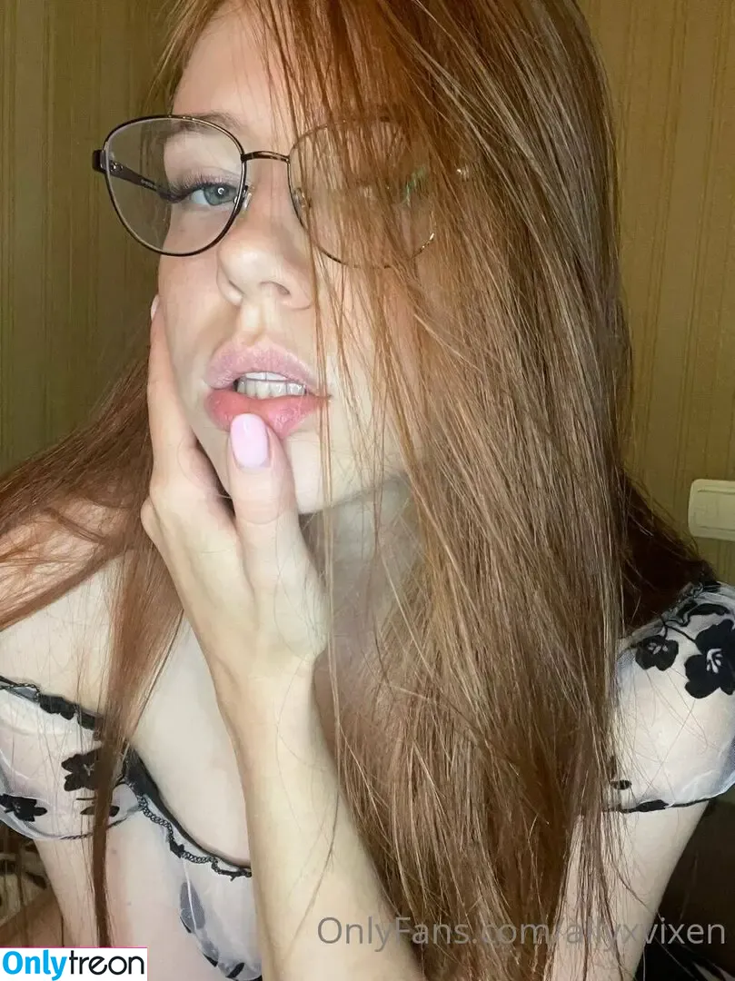 stacyxspicy nude photo #0045 (stacyxspacy)