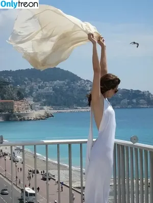 Stana Katic / drstanakatic nude photo #0237