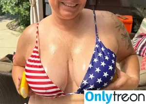 Starr Sanctuary / pawgmgoddess nude photo #0055