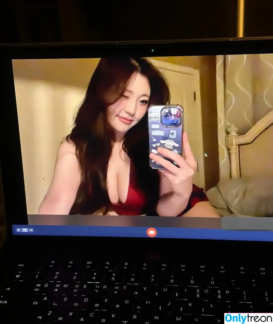 Starriebun nude photo #0019 (staribunbun / starriebunn)