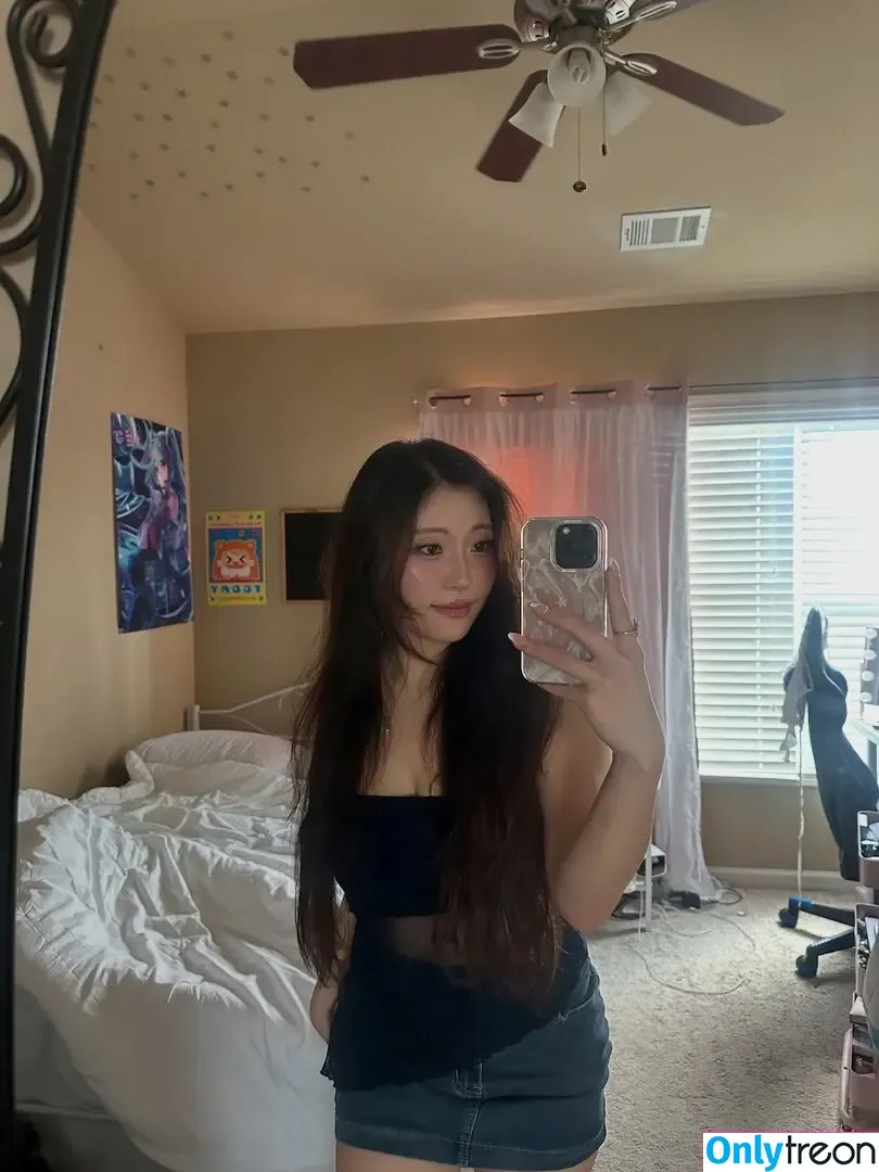 Starriebun nude photo #0039 (staribunbun / starriebunn)