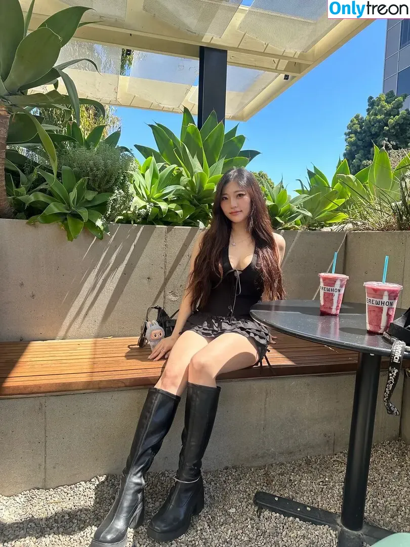 Starriebun nude photo #0042 (staribunbun / starriebunn)