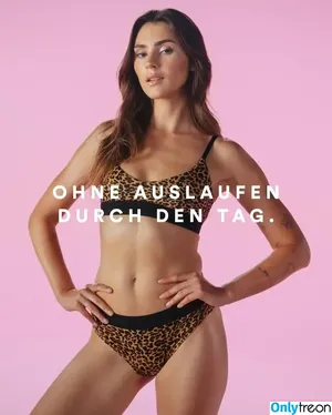 Stefanie Giesinger / stefaniegiesinger / steffigiesinger nude photo #0573
