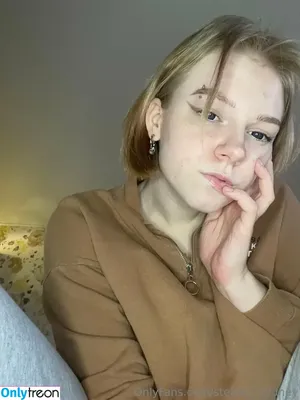  nude photo #0003