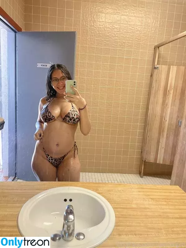Steph Kegels nude photo #0318 (kegels123 / stephkegels)