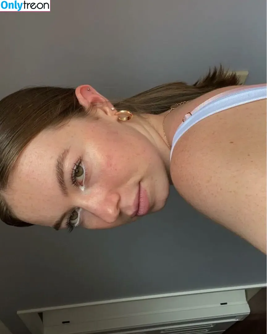 Stephanie Cox nude photo #0047 (cox2223 / stephanieleecox)