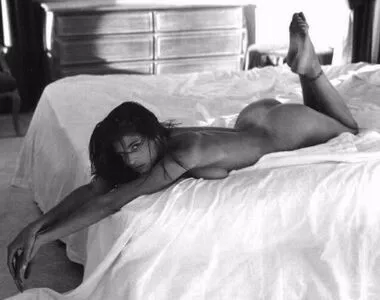 Stephanie Seymour / stephanieseymour nude photo #0024
