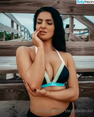  nude photo #0004