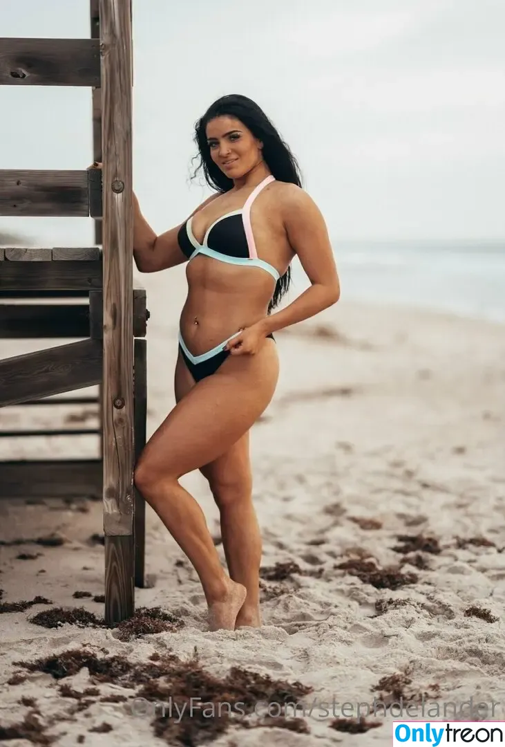stephdelander nude photo #0012 (stephdelander)