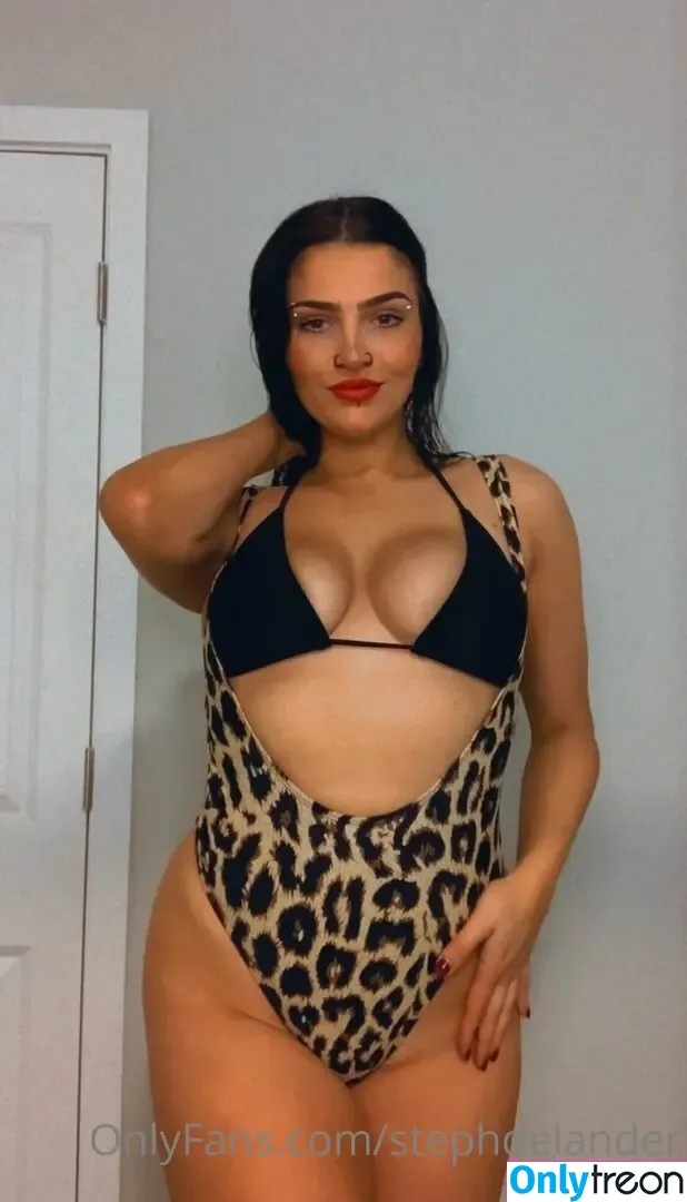 stephdelander nude photo #0015 (stephdelander)