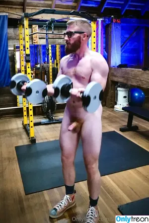  nude photo #0001