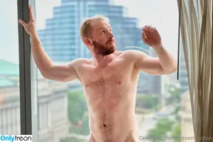  nude photo #0004