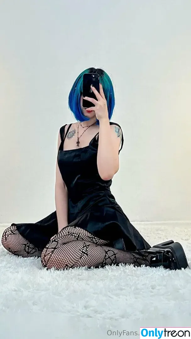 Sthormyy nude photo #0118 (stormysolis)
