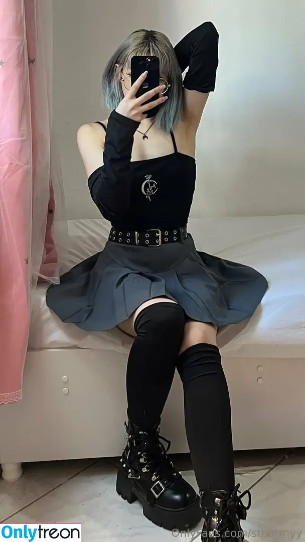 Sthormyy nude photo #0129 (stormysolis)