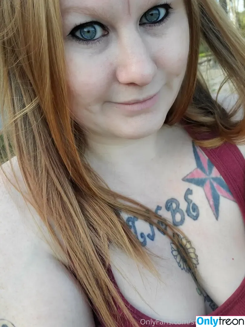 stonedginger88 nude photo #0001 (stonedginger88)