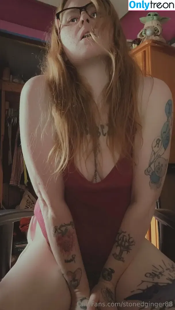 stonedginger88 nude photo #0052 (stonedginger88)