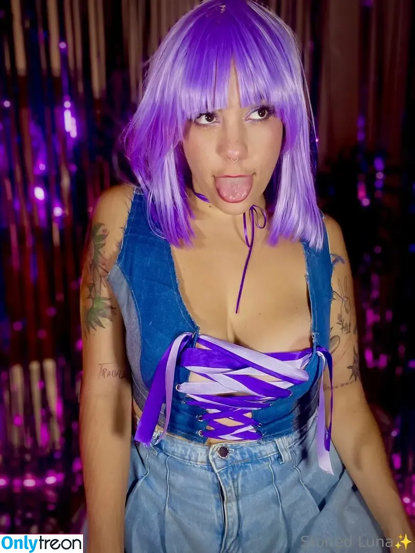 stonedluna nude photo #0054 (lunaisstoned)