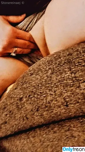  nude photo #0002