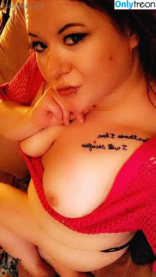 stonereinaej nude photo #0034 (stonereinaej)