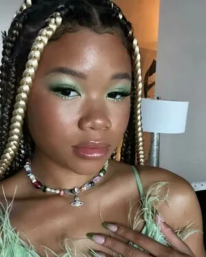 Storm Reid / stormikush / stormreid nude photo #0053